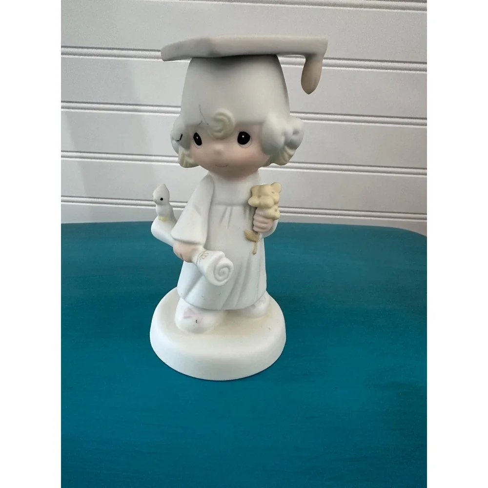 Vintage Precious Moments Graduation Girl Figurine Cap Diploma Flower Collectible